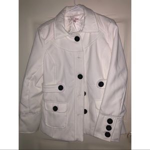White jacket/coat